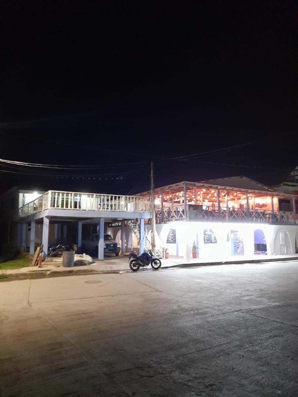 Posada Lia Centro Providencia  Esterno foto